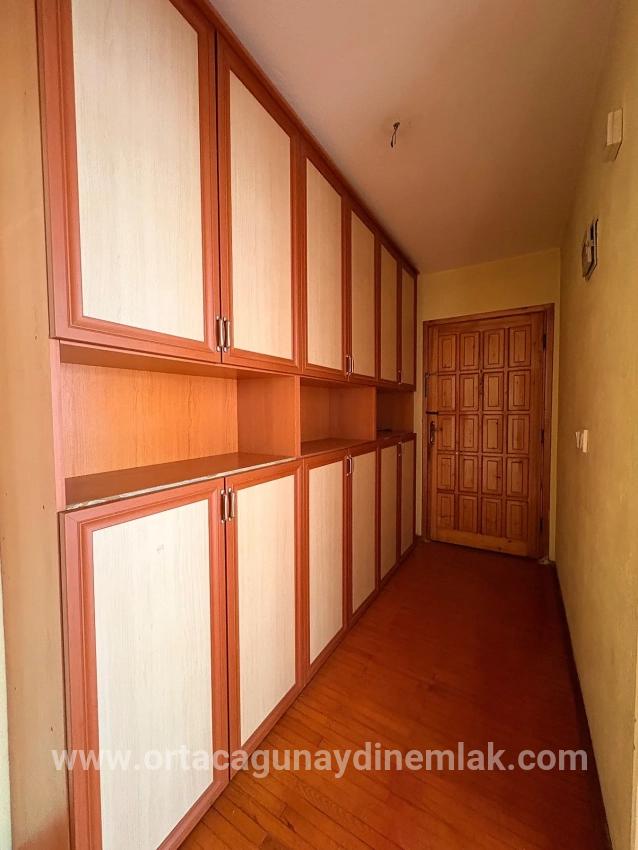 Merkezi Konumda Kapalı Mutfak 2+1 Daire - Kiralık