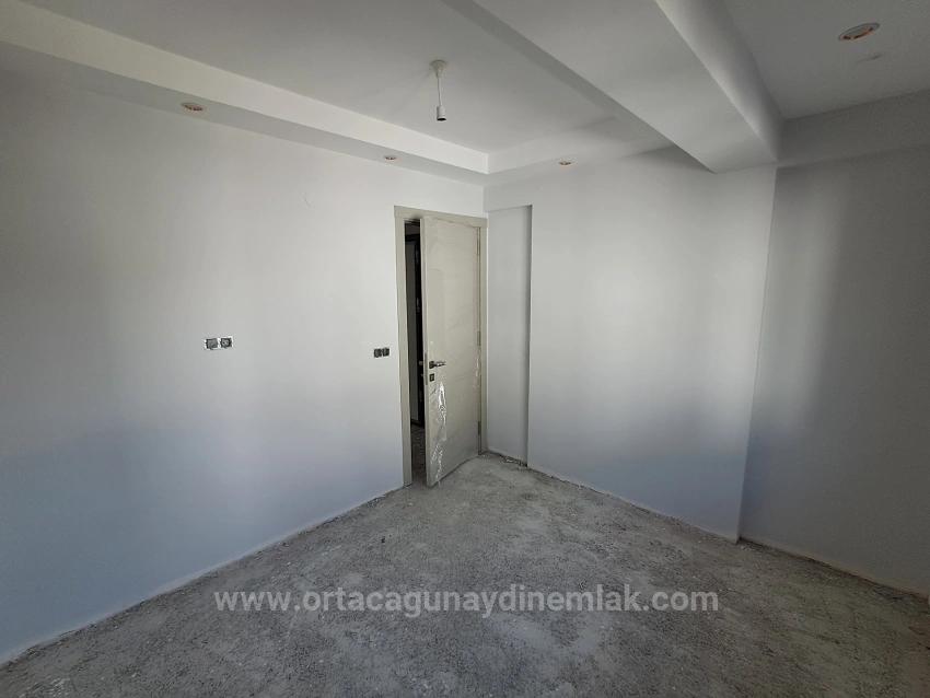 Ortaca Bahçelievlerde Havuzlu Lüks Sitede 1+1 Satılık Daire