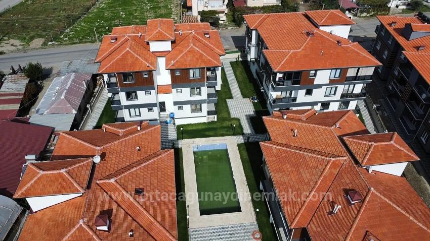 Ortaca Karaburunda Havuzlu Site İçinde 1+1 Satılık Daire