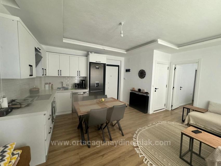 Ortaca Çaylıda Geniş 1+1 Giysi Odalı Panjurlu Eşyasız Kiralık Daire
