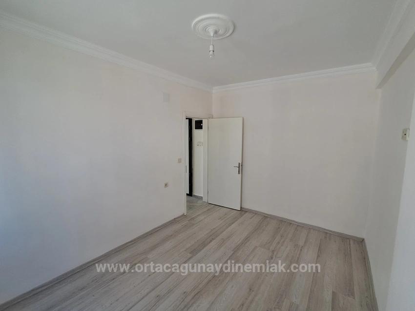 Ortaca Karaburunda Cam Balkonlu 1+1 Daire