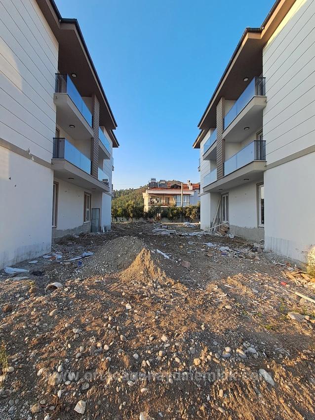 Ortaca Çaylı Da Yüzme Havuzlu 2+1 Satılık Daire