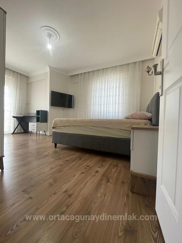 Ortaca Cumhuriyet De Kapalı Otoparklı 3+1 Geniş Satılık Daire