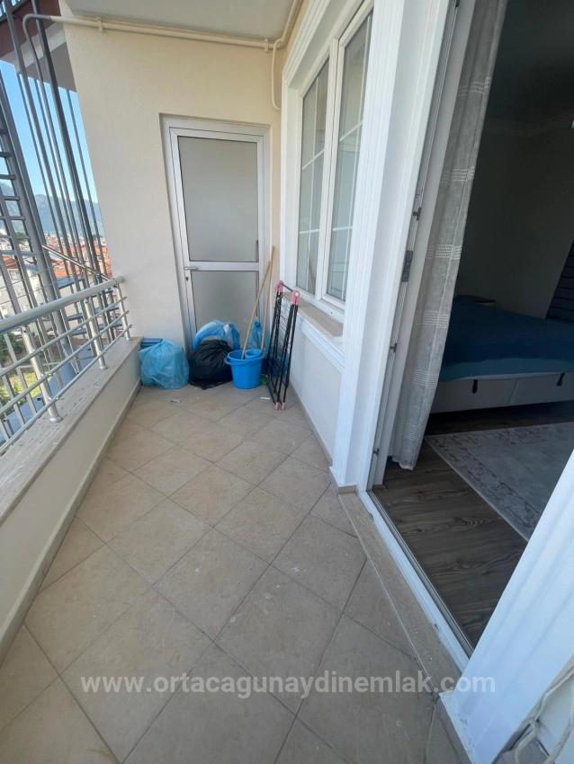 Ortaca Cumhuriyet De Kapalı Otoparklı 3+1 Geniş Satılık Daire