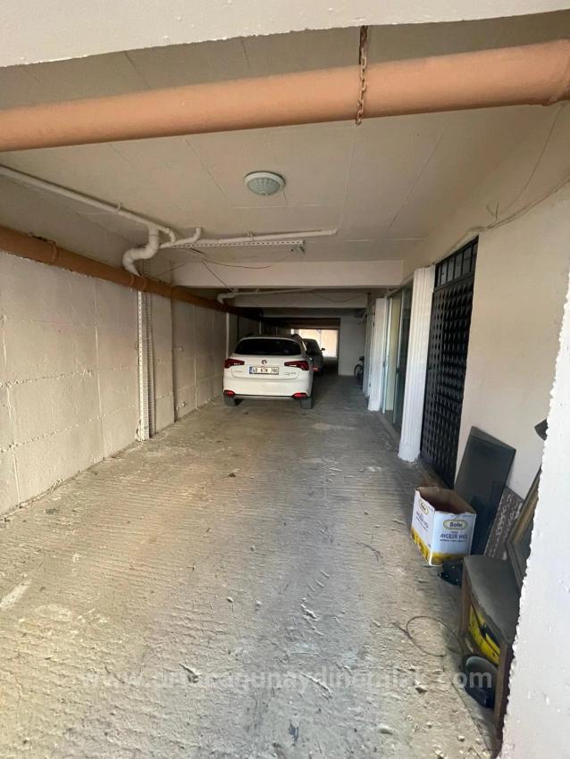 Ortaca Cumhuriyet De Kapalı Otoparklı 3+1 Geniş Satılık Daire