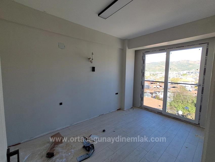 Günaydın Emlaktan Ortacada 2+1 Geniş Satılık Daire