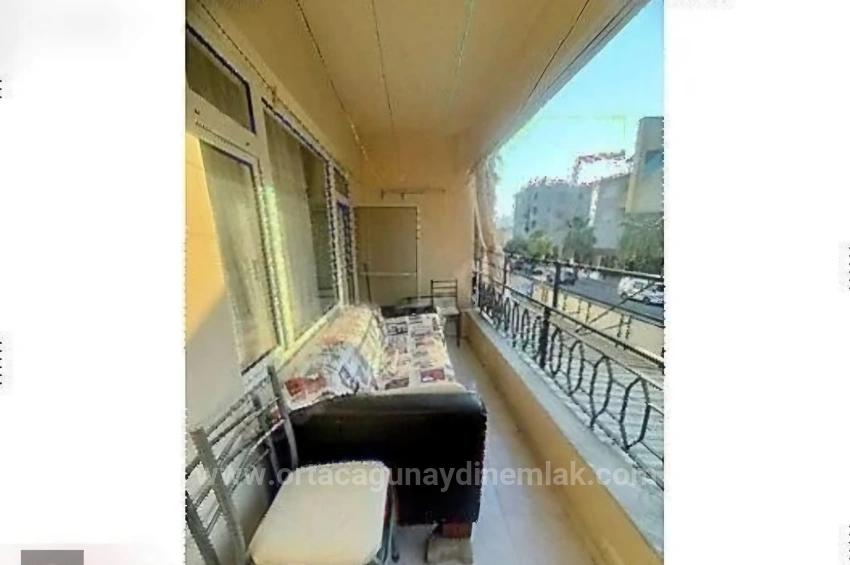 Günaydın Emlaktan Cadde Üzeri 2+1 Kapalı Mutfak Satılık Daire