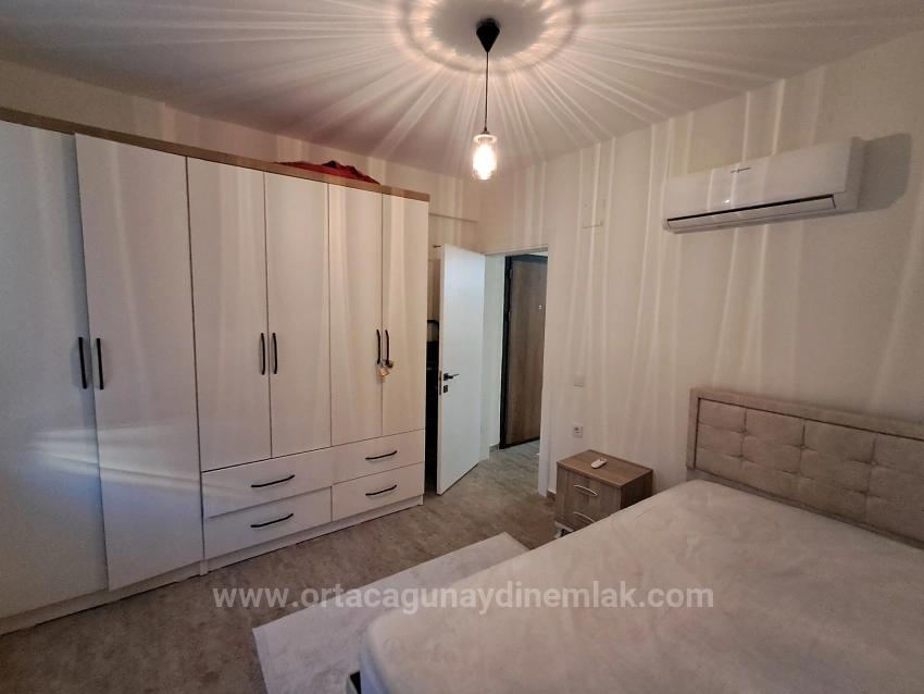 Günaydın Emlaktan Karaburunda Havuzlu Site Eşyalı 2+1 Kiralık Daire