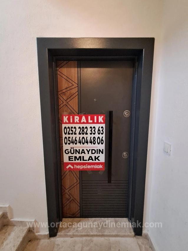 Günaydın Emlaktan Kiralık Havuzlu Sitede 2+1 Daire