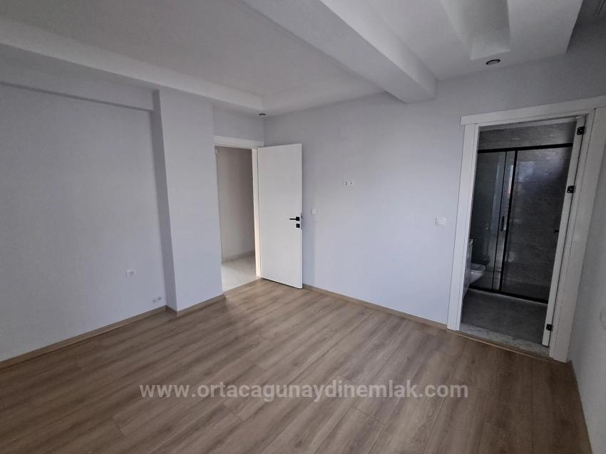 Günaydın Emlaktan Karaburunda Satılık Gizli Mutfaklı 2+1 Daire