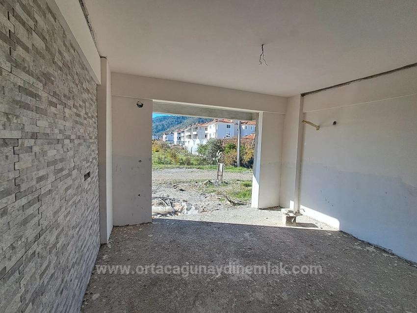 Günaydın Emlaktan Karaburunda Sıfır 1+1 Satılık Daire