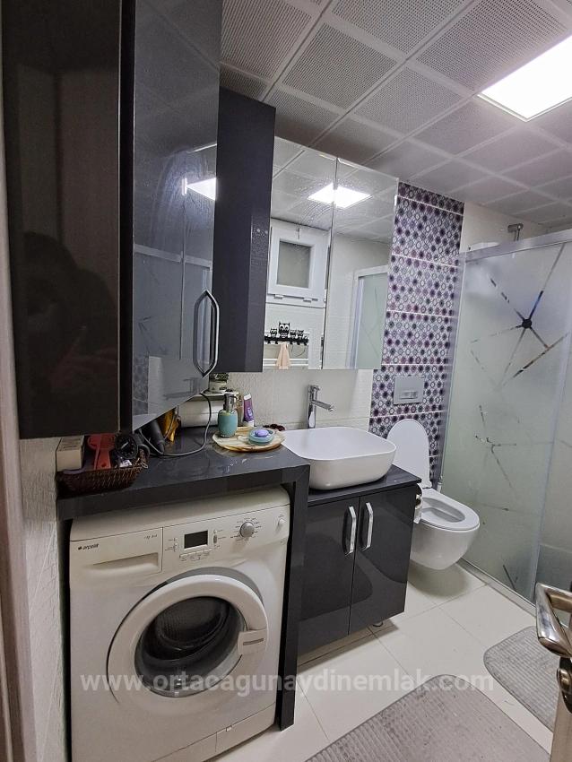 Günaydın Emlaktan Bahçelievlerde Müstakil Girişli 2+1 Satılık Daire