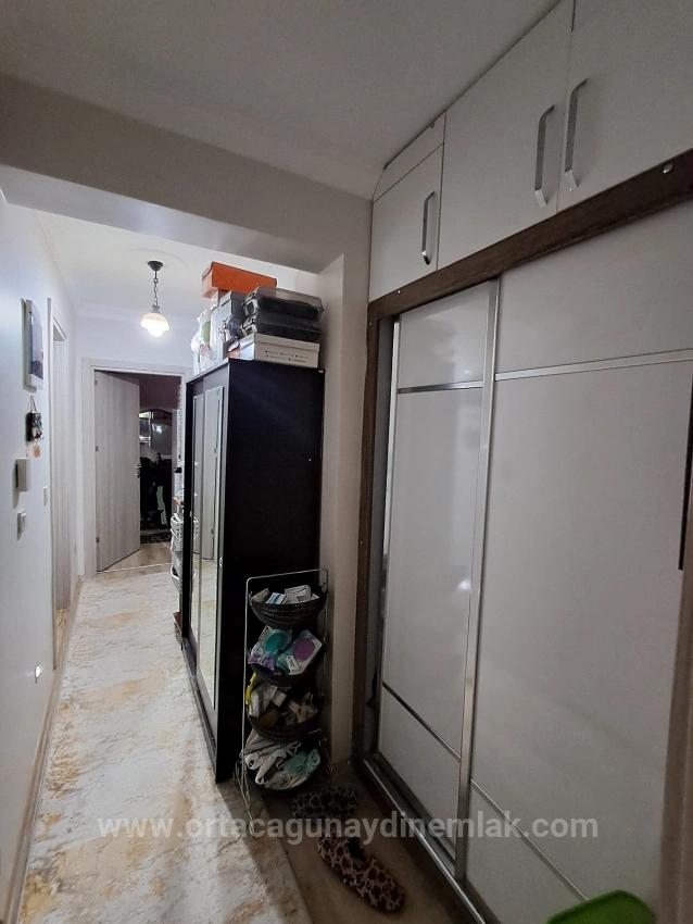 Günaydın Emlaktan Bahçelievlerde Müstakil Girişli 2+1 Satılık Daire