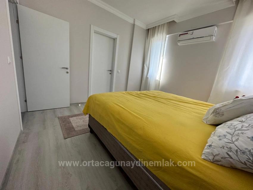 Günaydın Emlaktan Bahçelievlerde Havuzlu 2+1 Satılık Daire