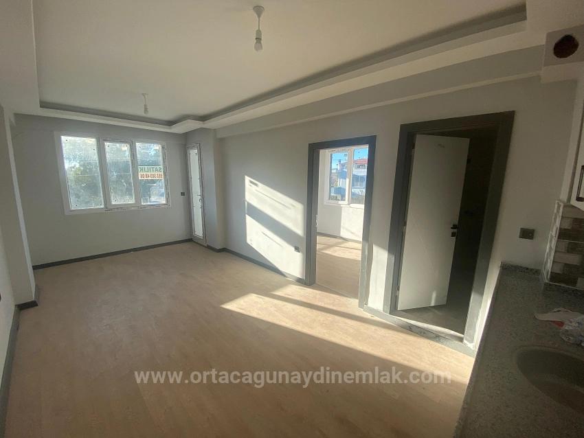 Dalaman Söğütlüyurt Mahallesinde Havuzlu Sitede 1+1 Sıfır Daire