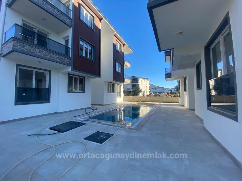 Dalaman Söğütlüyurt Mahallesinde Havuzlu Sitede 1+1 Sıfır Daire