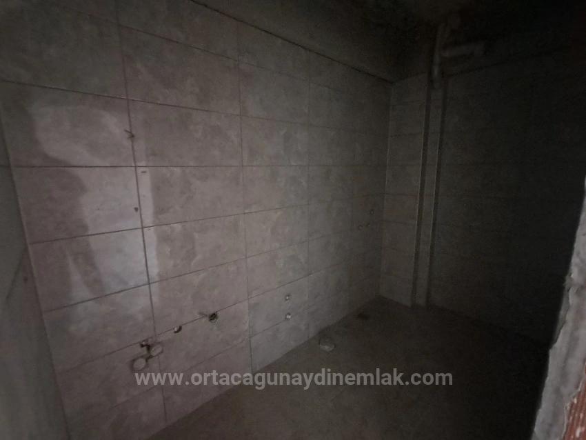 Ortaca Karaburun Mahallesinde 2+1 Sıfır Satılık Geniş Daire