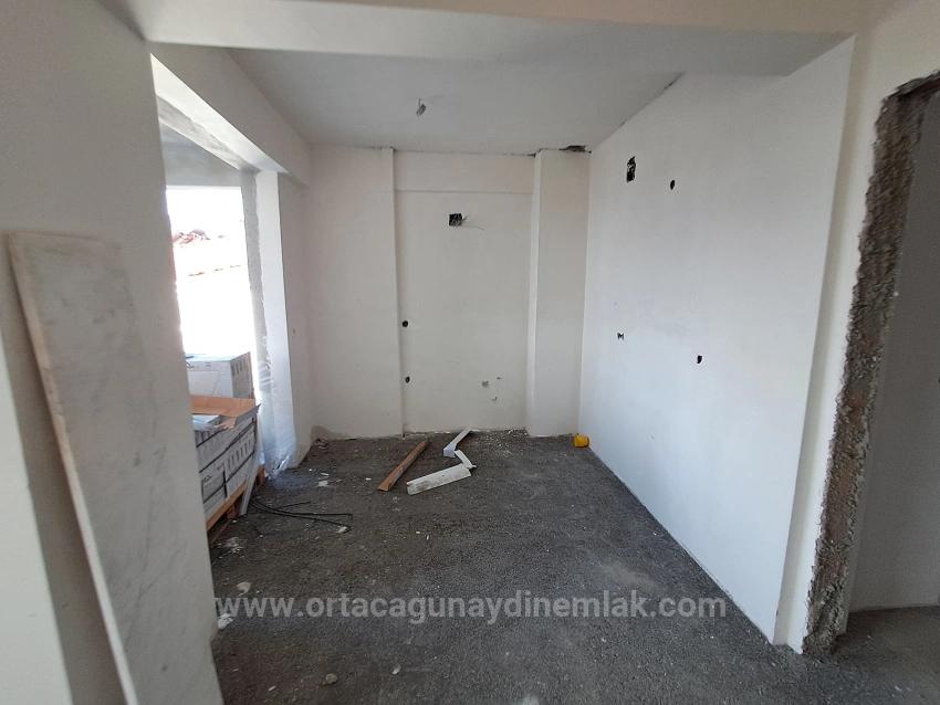Ortaca Karaburun Mahallesinde Geniş Satılık 2+1 Daire