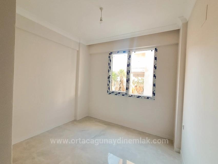 Ortaca Bahçelievlerde Ebeveyn Banyolu Havuzlu 2+1 Lüks Satılık Daire