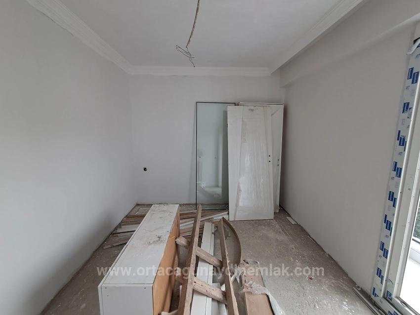 Muğla Dalaman Karaçalı Mahallesinde Sıfır Geniş 1+1 Satılık Daire