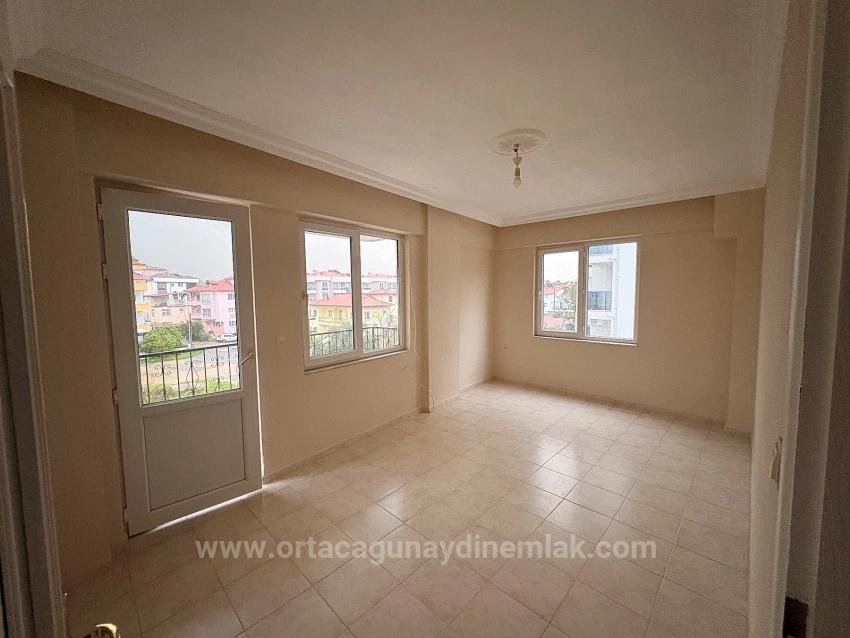 Muğla Ortaca Atatürk Mahallesinde Kapalı Mutfak 2+1 Kiralık Daire