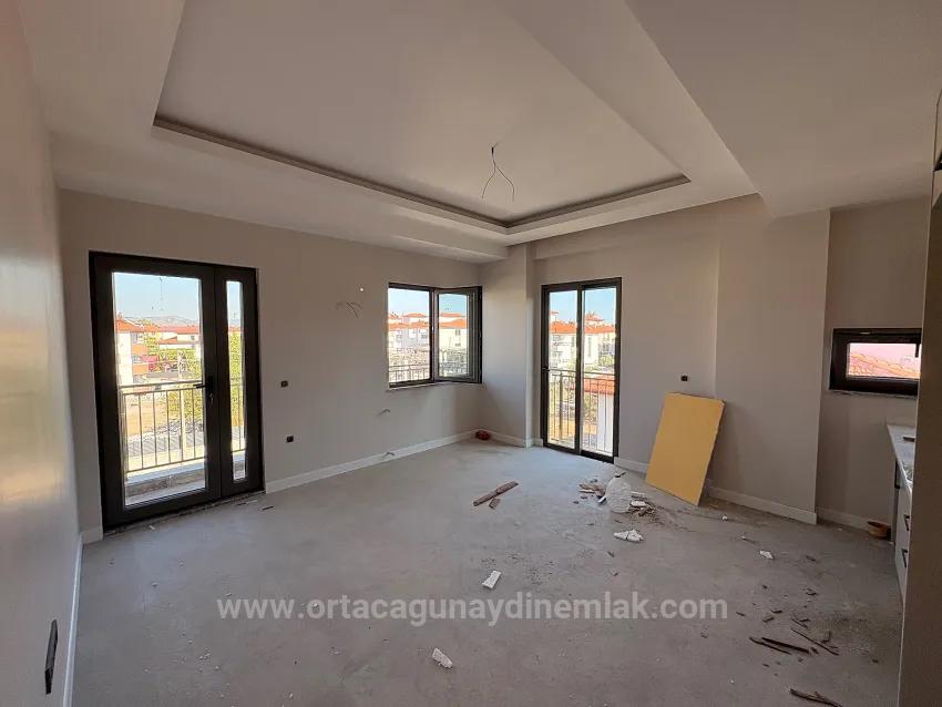 Muğla Ortaca Karaburun Mah. Geniş Havuzlu 1+1 Satılık Daire