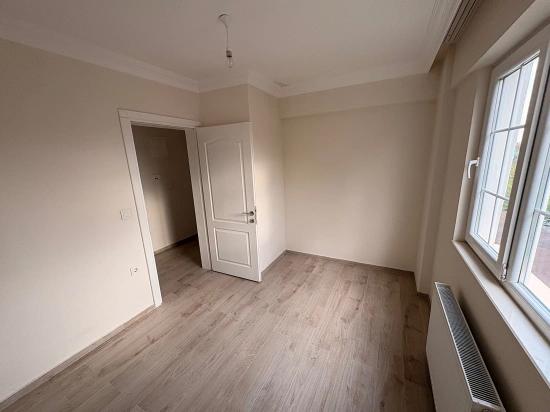 Ortaca Cumhuriyet Mah. 2+1 Ebeveyn Banyolu Kiralık Daire