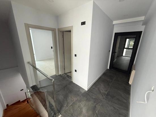 Ortaca Çaylı Mah. 6+1 Özel Havuzlu Lüks Tripleks Satılık Villa