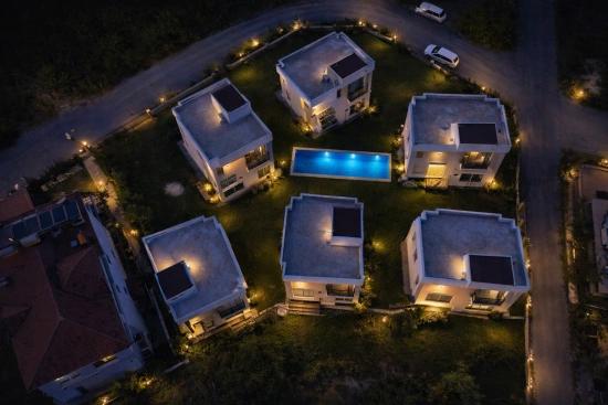 Dalaman Altıntas Mah. 3+1 Ortak Havuzlu Tam Müstakil Satılık Villa