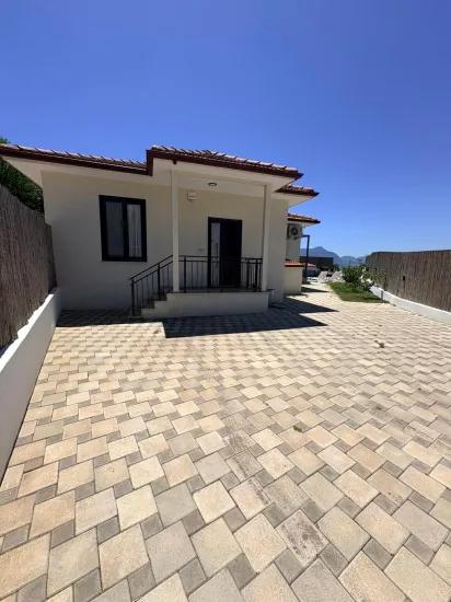 Tepearası Mahallesi'nde 4+1 Müstakil Havuzlu Villa