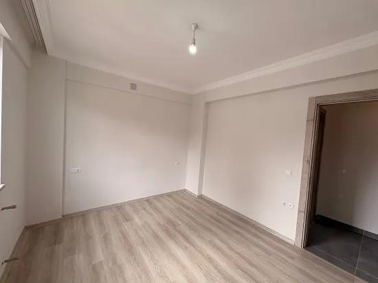Ortaca Çaylı da kiralık 1+1 daire, havuzlu sitede, ankastre setli