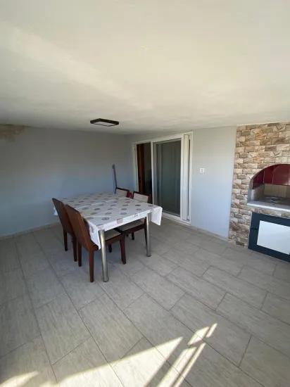 Ortaca Cumhuriyet'de Eşyalı 2+1 Kiralık Daire