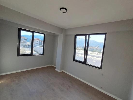 Ortaca Karaburunda Yüzme Havuzlu 2+1 Kiralık Daire