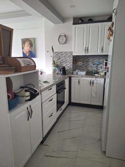 Günaydın Emlaktan Merkezde 75 M² Eşyalı Geniş 1+1 Satılık Daire