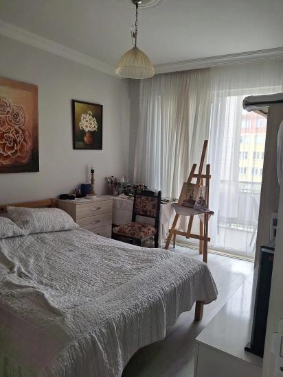 Günaydın Emlaktan Merkezde 75 M² Eşyalı Geniş 1+1 Satılık Daire