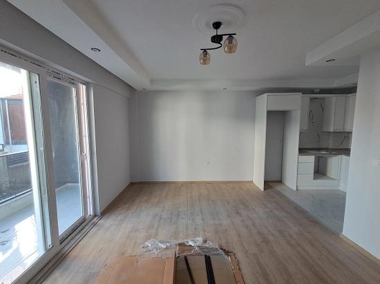 Günaydın Emlaktan Karaburunda Satılık Sıfır 2+1 Daire
