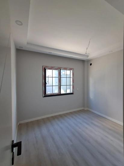 Günaydın Emlaktan Bahçelievler Mahallesinde Prestijli Havuzlu Sitede 2+1 Kapalı Mutfak