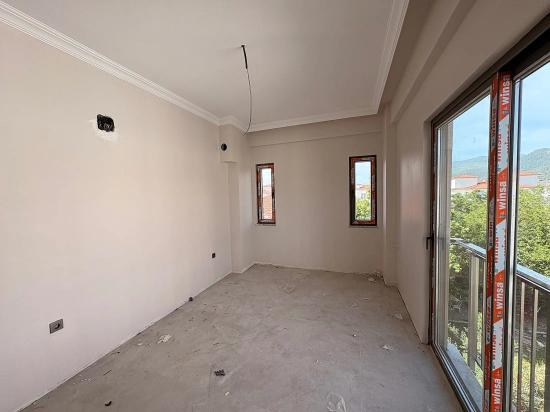 Muğla Ortaca Karaburun Mah. Geniş Havuzlu 1+1 Satılık Daire