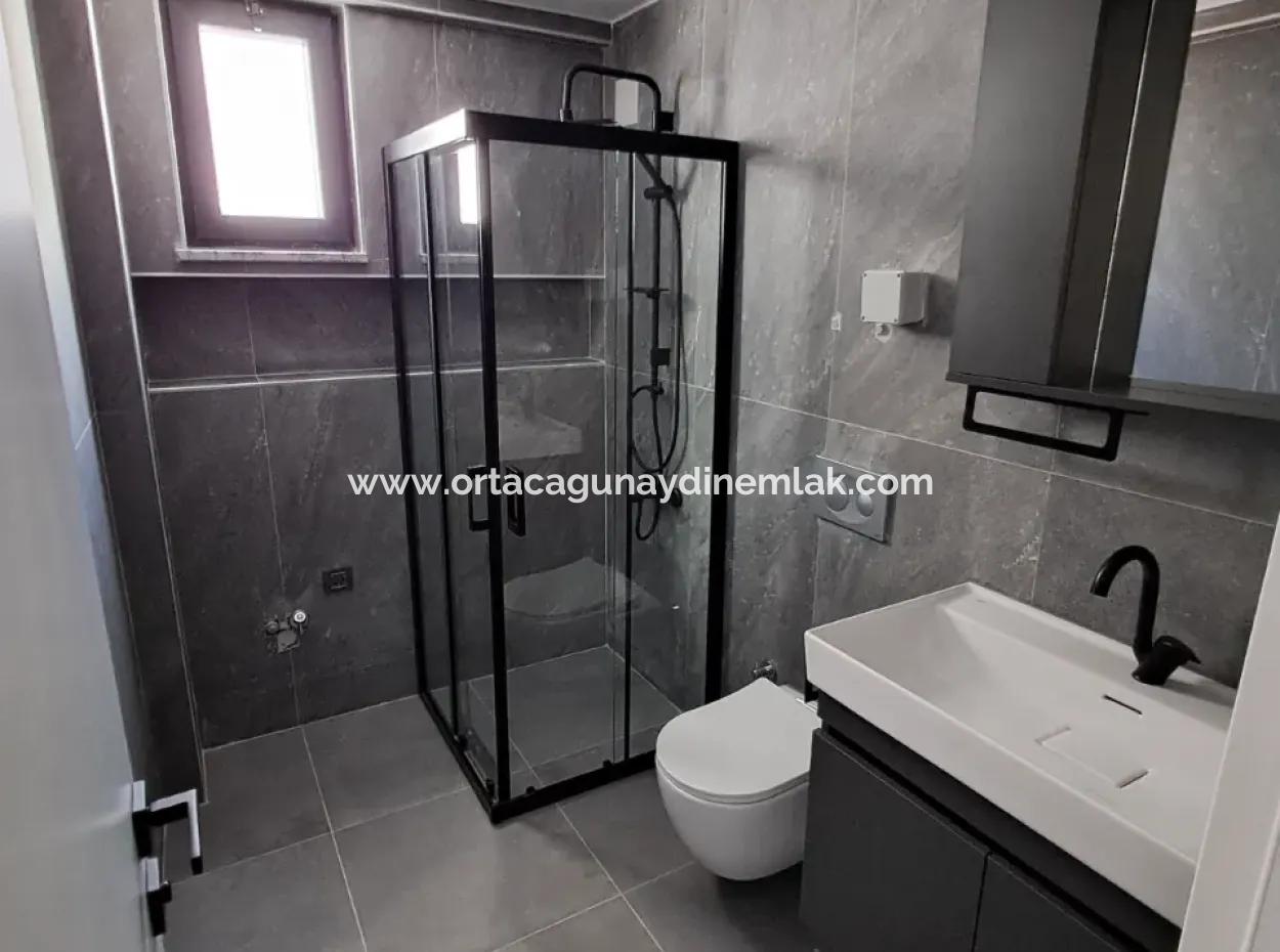 Ortaca Merkezde Geniş Lux 1+1 Satılık Daire