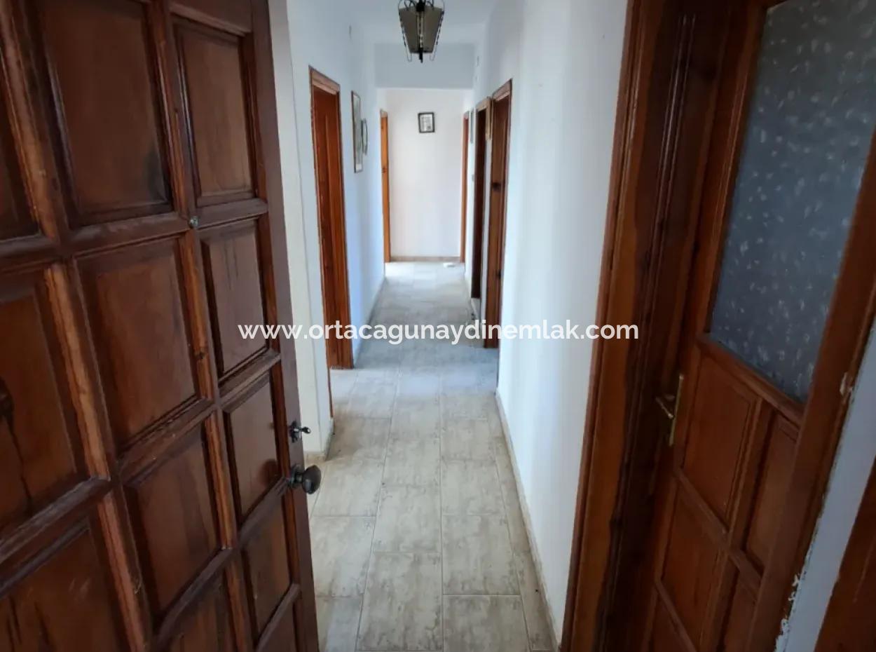 Ortaca Cumhuriyetde Kiralık 2+1 Kapalı Mutfak Daire