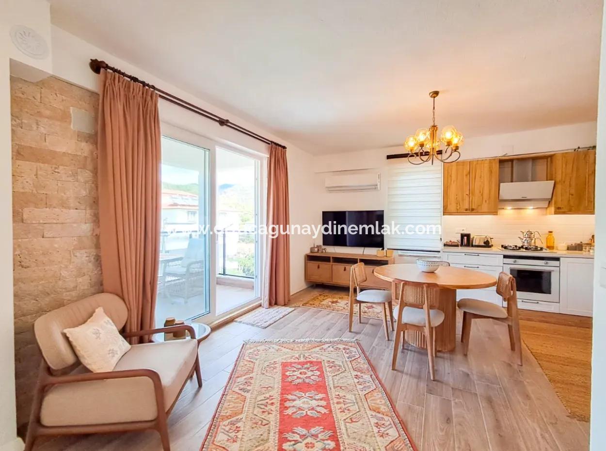 Ortaca Çaylıda Lüks Şık 2+1 Sıfır Eşyalı Satılık Daire
