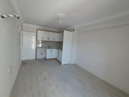 Ortacada İş Merkezinde 1+1 Kiralık Ofis