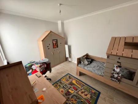 Dalaman Merkezde 200 M2 Geniş 4+1 Satılık Daire