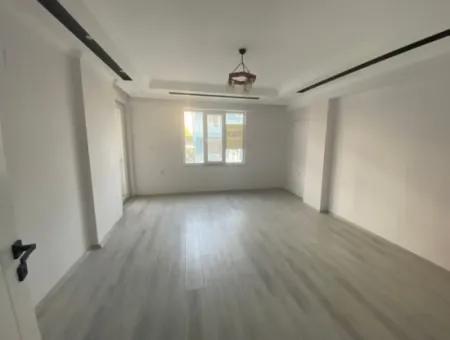 Dalaman Hürriyette Kapalı Mutfak 2+1 Satılık Daire