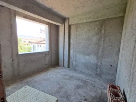 Günaydın Emlak'tan Ortaca Merkezde 2+1 Satılık Daire 3 Aya Teslim