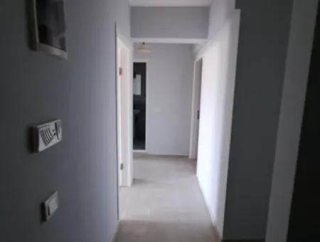 Günaydın Emlak'tan Ortaca Merkezde 2+1 Tadilatlı Satılık Daire
