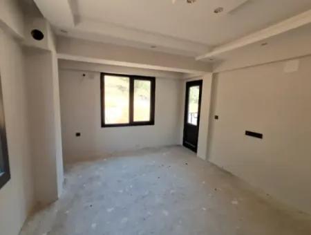 Günaydın Emlak'tan Ortacada Satılık 1+1 Havuzlu Daire