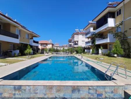 Ege Tatil Sitesi Havuzlu Lüks Eşyalı 2+1 Kiralık Daire
