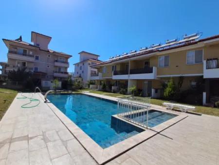 Ege Tatil Sitesi Havuzlu Lüks Eşyalı 2+1 Kiralık Daire
