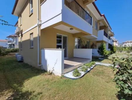 Ege Tatil Sitesi Havuzlu Lüks Eşyalı 2+1 Kiralık Daire